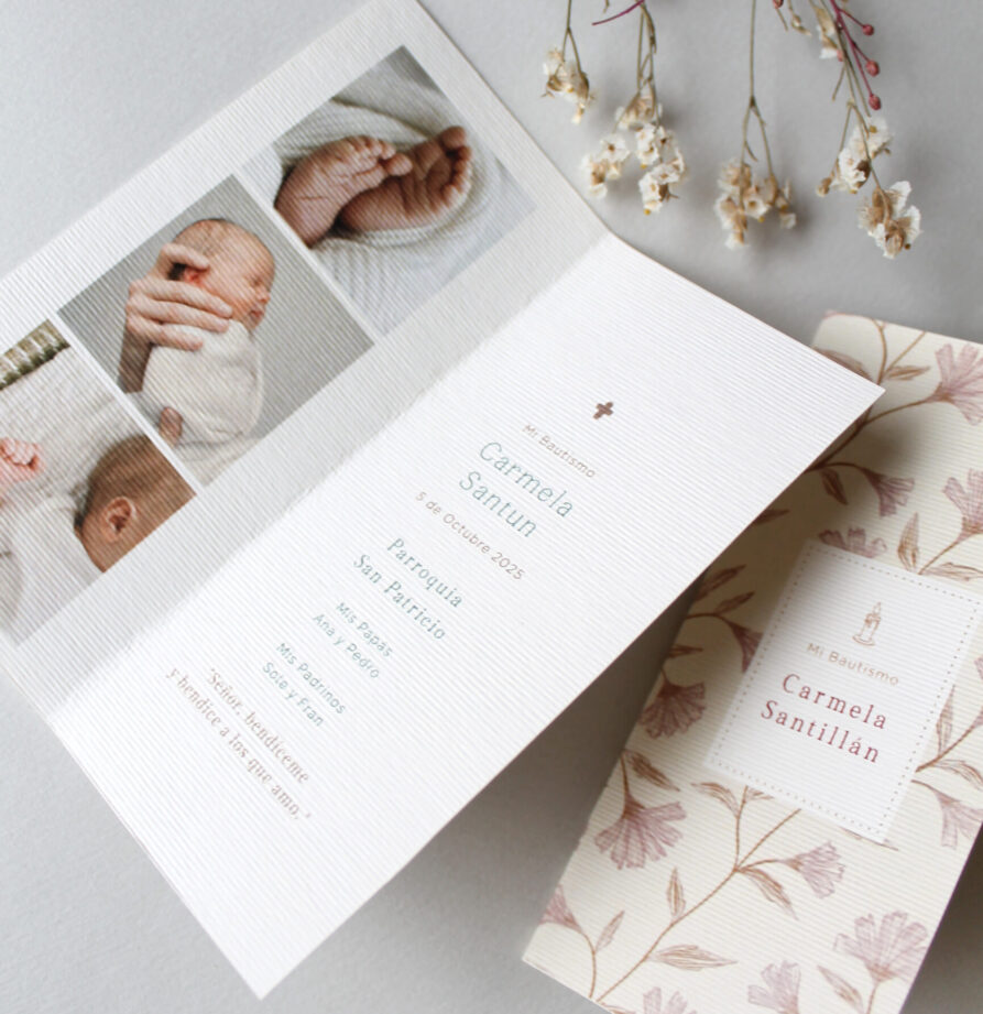 Estampita de bautismo Emilia 3 fotos x 12 un.