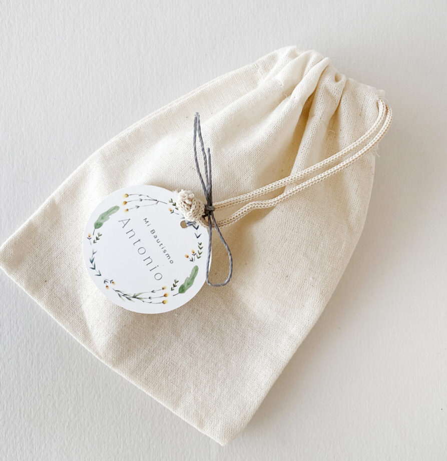 Bolsita lisa + tag un.